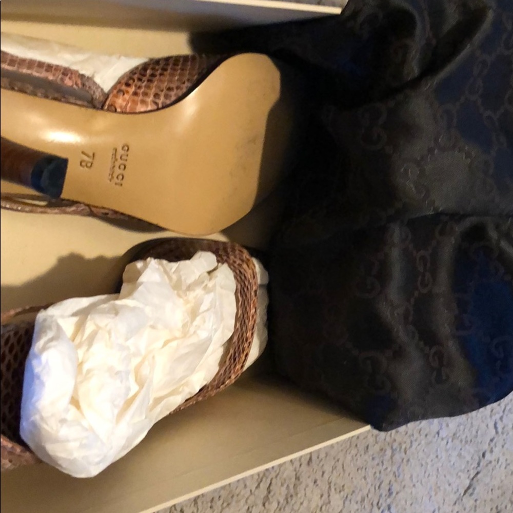 Gucci snake skin heels